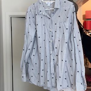 Long sleeve cat print shirt